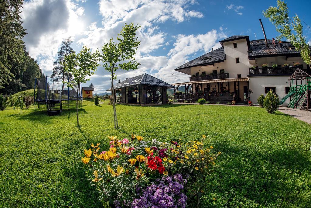 La Conac In Bucovina Hotel Gura Humorului Exterior photo