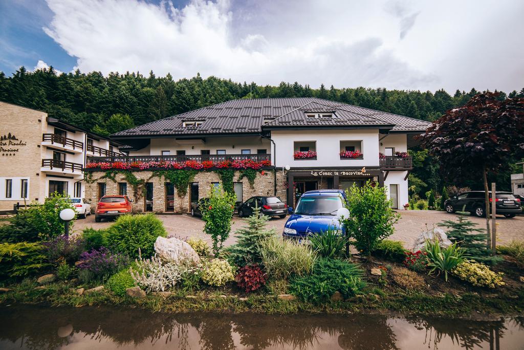 La Conac In Bucovina Hotel Gura Humorului Exterior photo